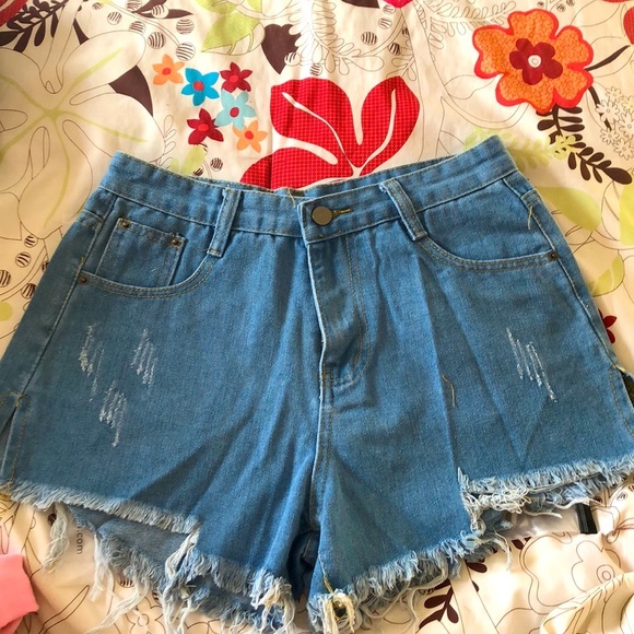 Jeans shorts - Picture 2 of 4